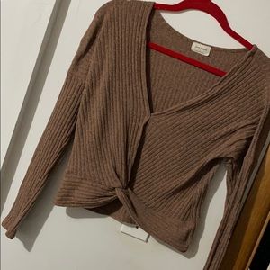 Brown cropped long sleeve